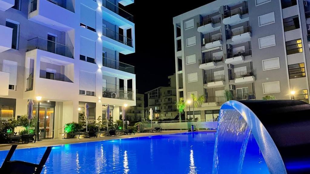 Domus Hotel&Apartments Shëngjin Buitenkant foto