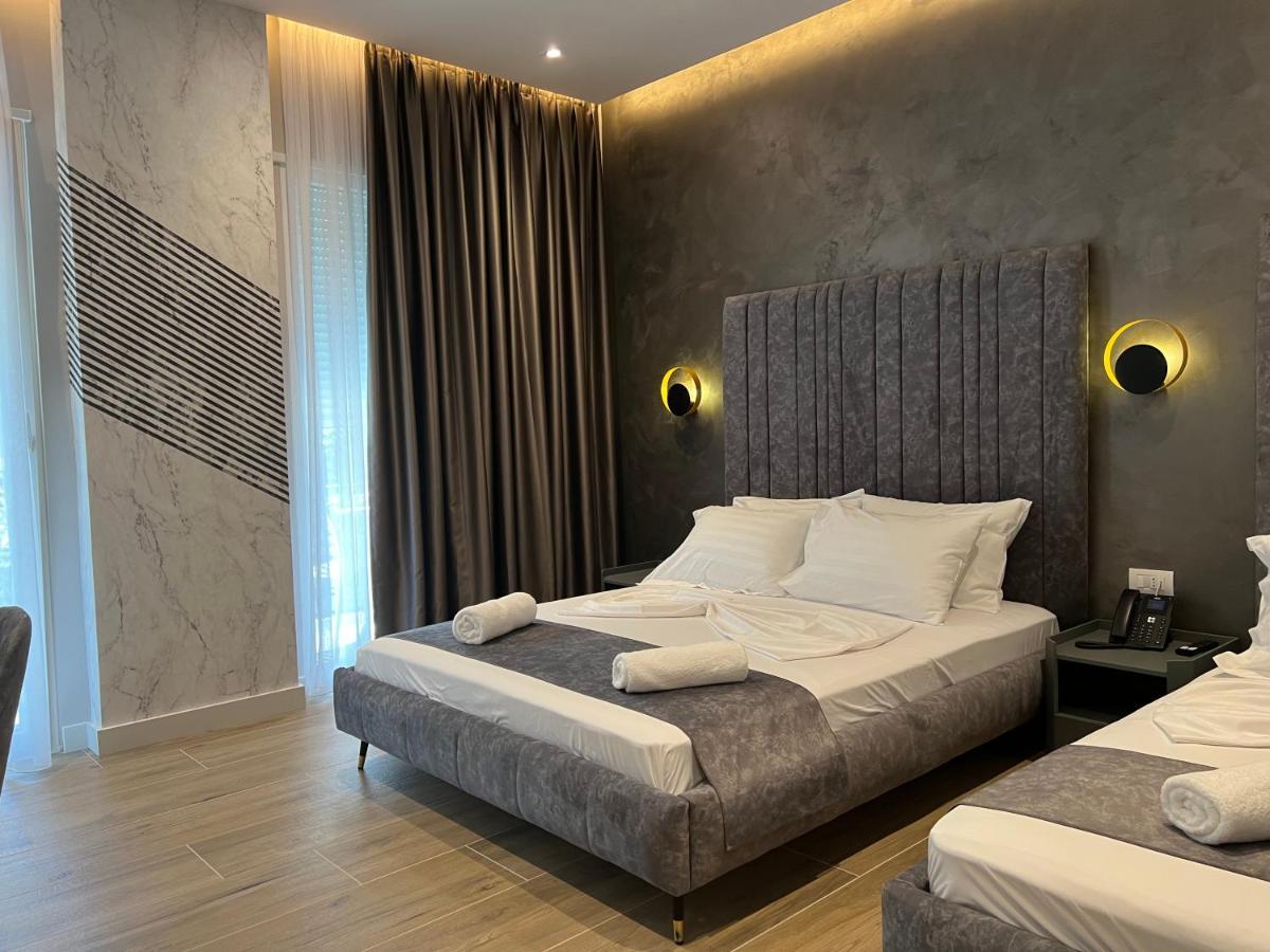 Domus Hotel&Apartments Shëngjin Buitenkant foto